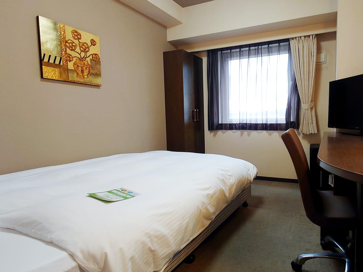 ホテルルートイン青森中央インター ◆加熱式たばこ専用◆ シングルルーム