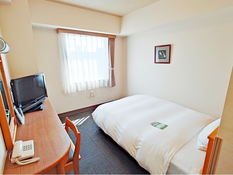 ホテルルートイン新発田インター ◆加熱式たばこ専用◆ シングルルーム