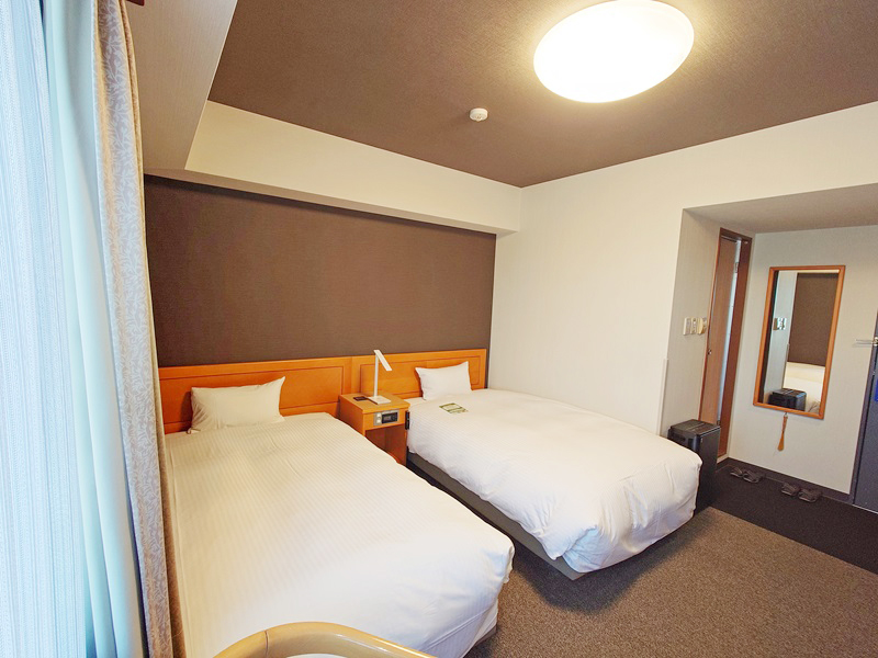 ホテルルートイン新発田インター ◆加熱式たばこ専用◆ ツインルーム