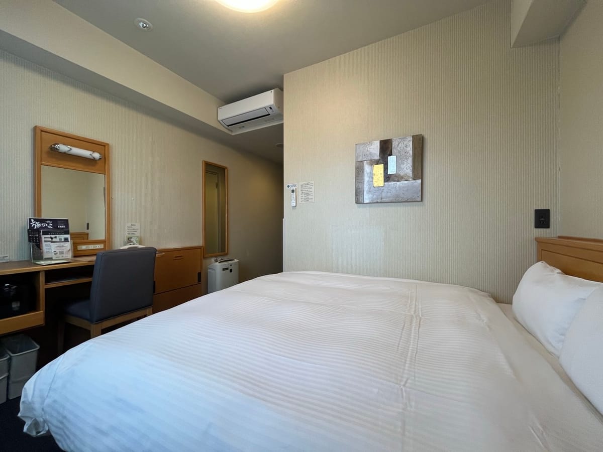 ホテルルートイン美川インター 禁煙 ダブルルーム