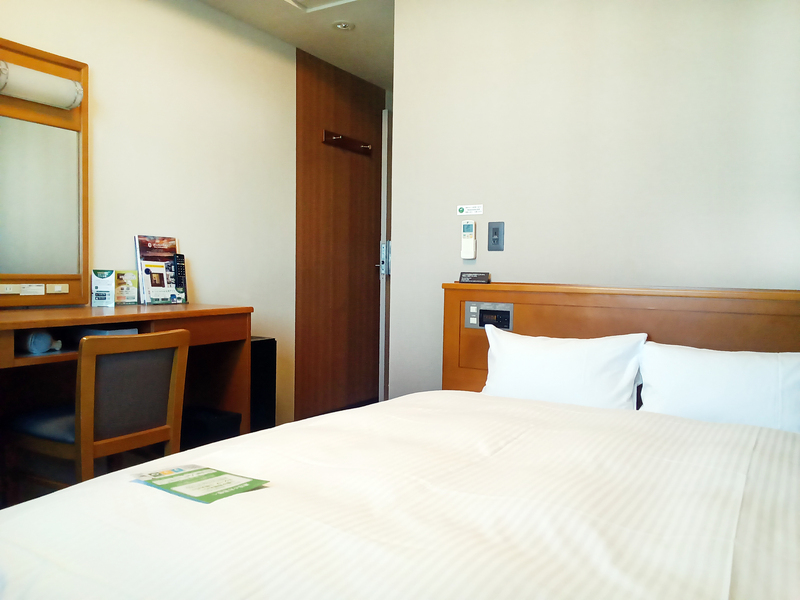 ホテルルートイン常滑駅前 喫煙セミダブル