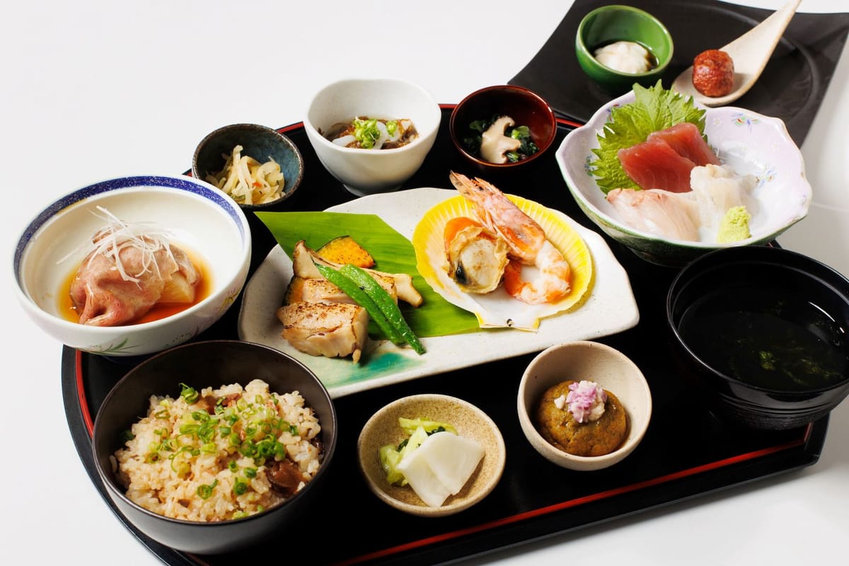 プリシアリゾート ヨロン 【60日以上前の予約でお得】洋食・和食から選べる夕食&朝食付きプラン