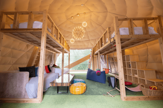 湯布院温泉郷 グランピング COMOREBI ＼NEW／【室内キッズパーク】ドーム型テント8m（最大7名）