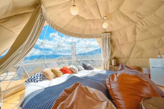 湯布院温泉郷 グランピング COMOREBI 【半露天風呂付き/温泉】2階建のオーバル＆ドーム型テント（最大7名）