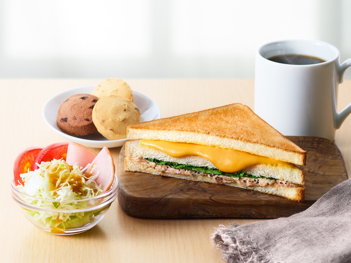アパホテル＜秋葉原駅北＞ 【提携朝食付き（ホテルより徒歩5分）】選べるモーニングセット