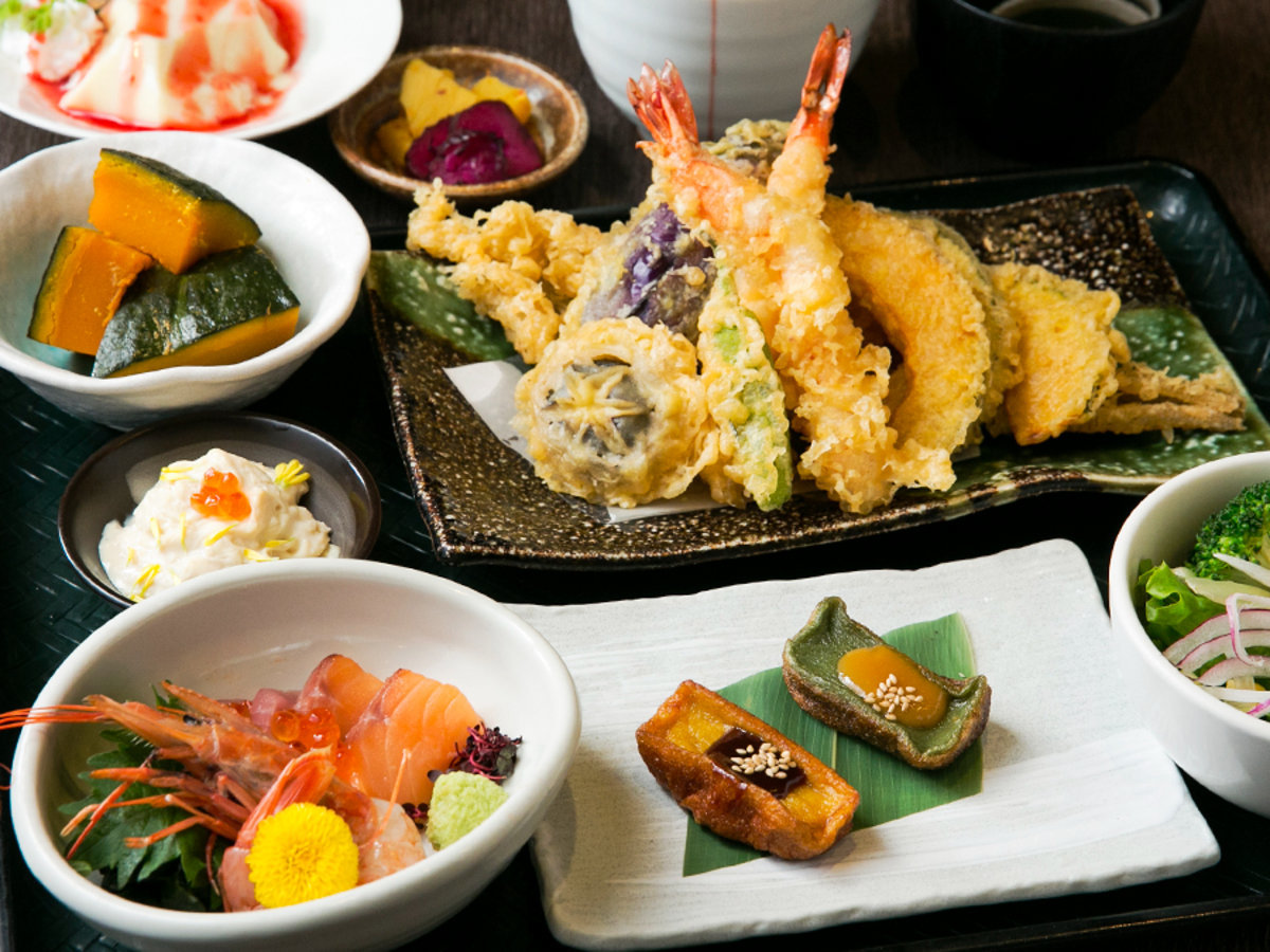 アパホテル<浅草 蔵前北> 【2食付】健康朝食&夕食■免疫力アップの朝食ビュッフェと夕食は「京都銀ゆば自慢の雷門御膳」の2食付