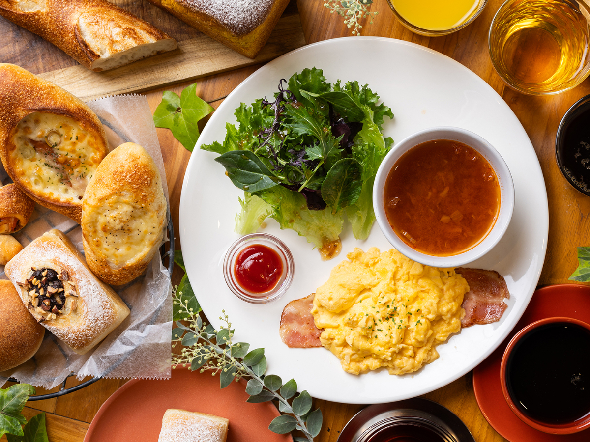 アパホテル＜西麻布＞ 【朝食付】国産小麦・自家製天然酵母にこだわったベーカリー「エクル」でのパンビュッフェ　4/1以降