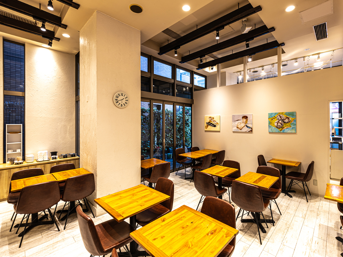 アパホテル＜西麻布＞ 【朝食付】国産小麦・自家製天然酵母にこだわったベーカリー「エクル」でのパンビュッフェ　4/1以降