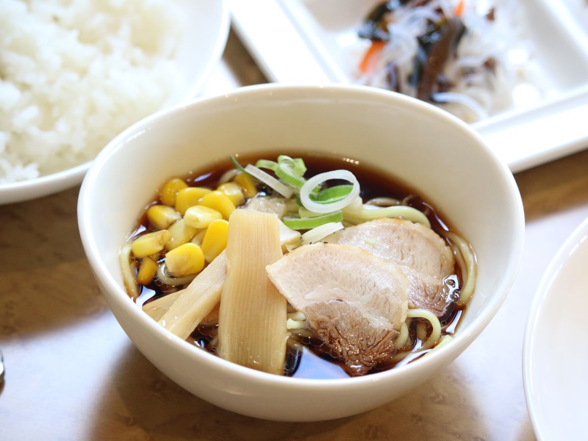 アパホテル＜加賀大聖寺駅前＞ 【朝食ビュッフェ付き】IR大聖寺駅すぐ横　駐車無料