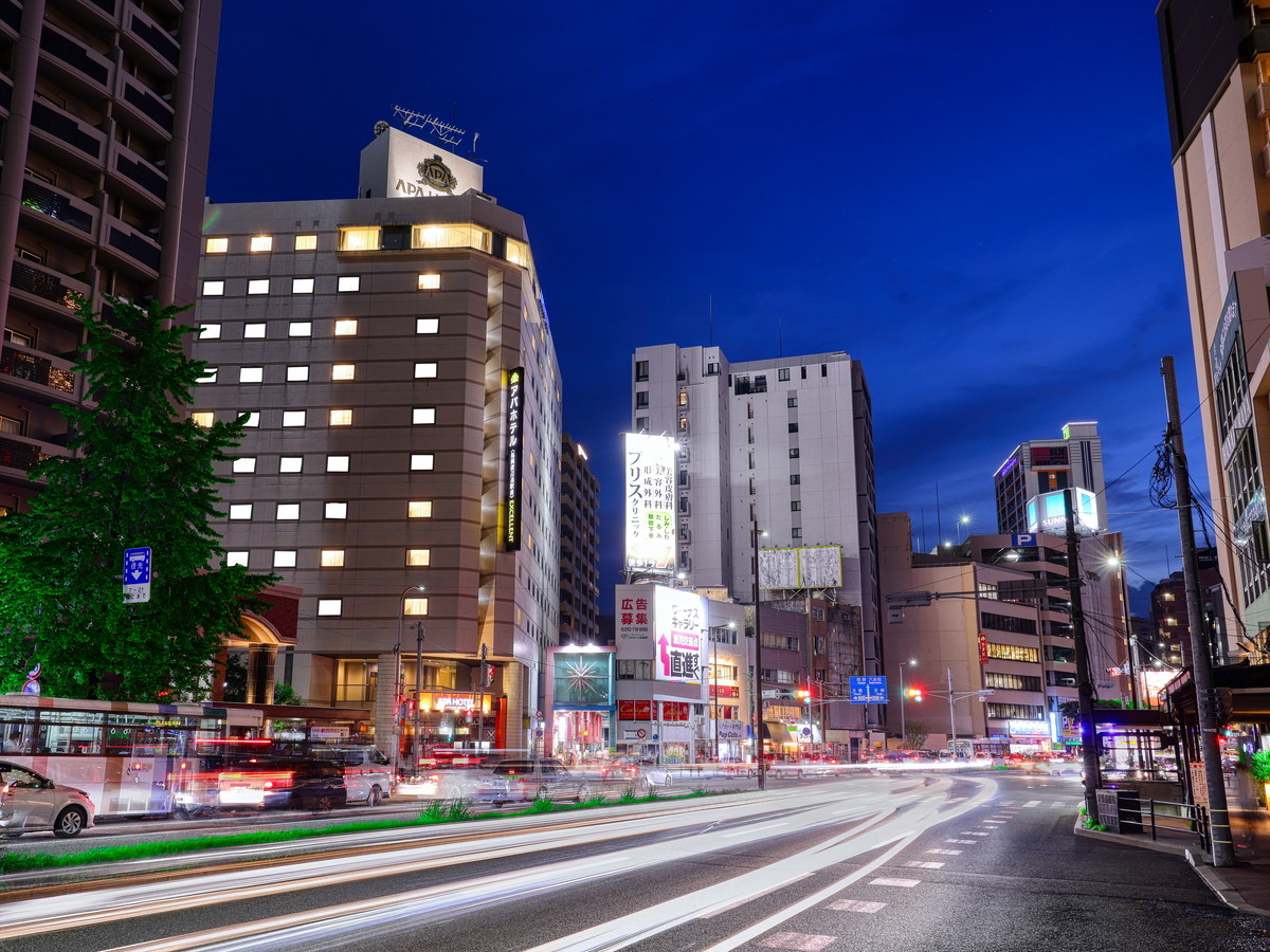 アパホテル<福岡渡辺通駅前>EXCELLENT 【素泊まり】旅もビジネスも快適。天神・博多へ好アクセス!