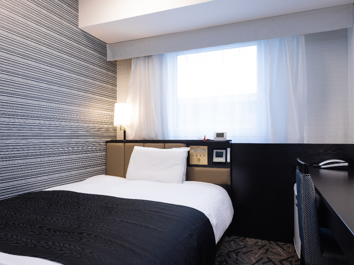 アパホテル〈福島駅前〉 □禁煙室□シングルルーム