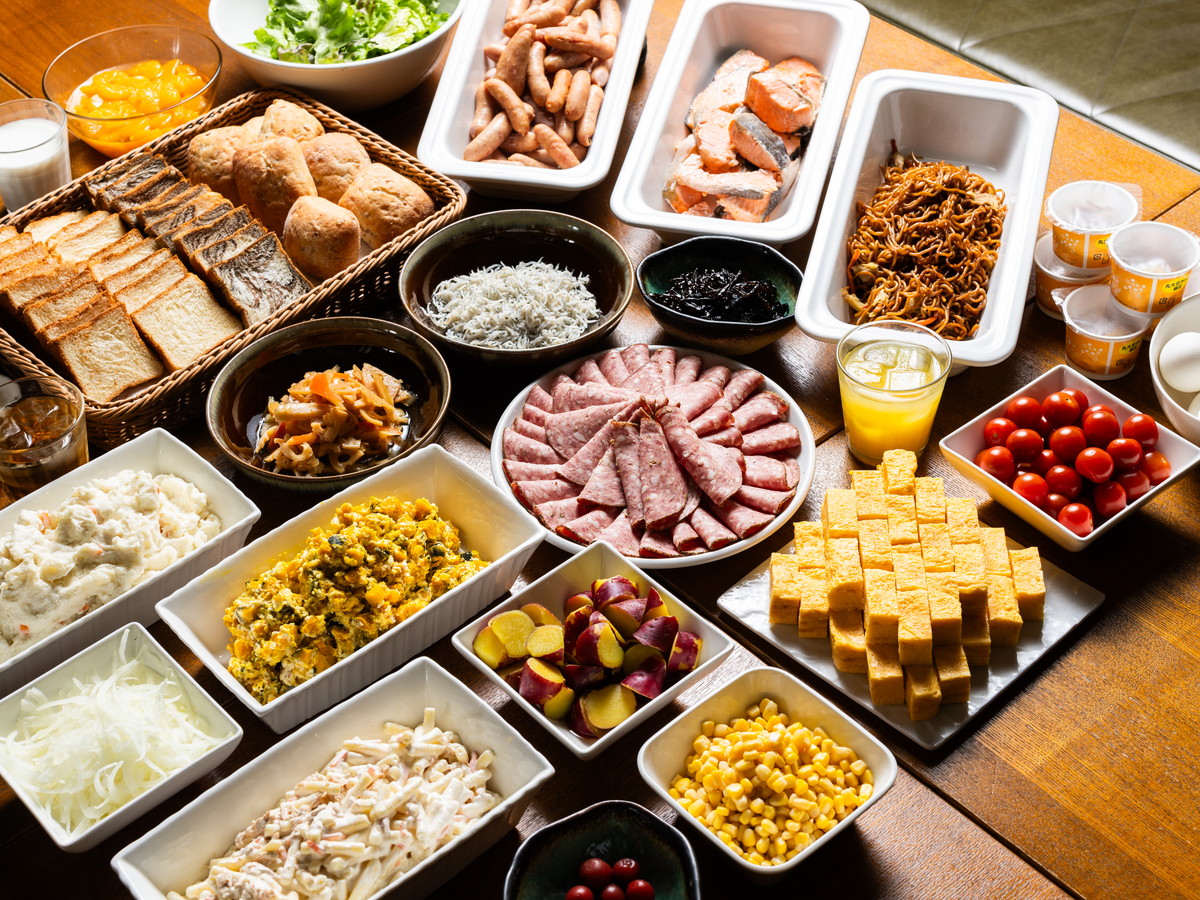 アパホテル<八丁堀駅南> 【朝食バイキング付】 豊洲直送の焼き魚や手作りソーセージがおすすめ♪東京駅まで1駅の好立地♪