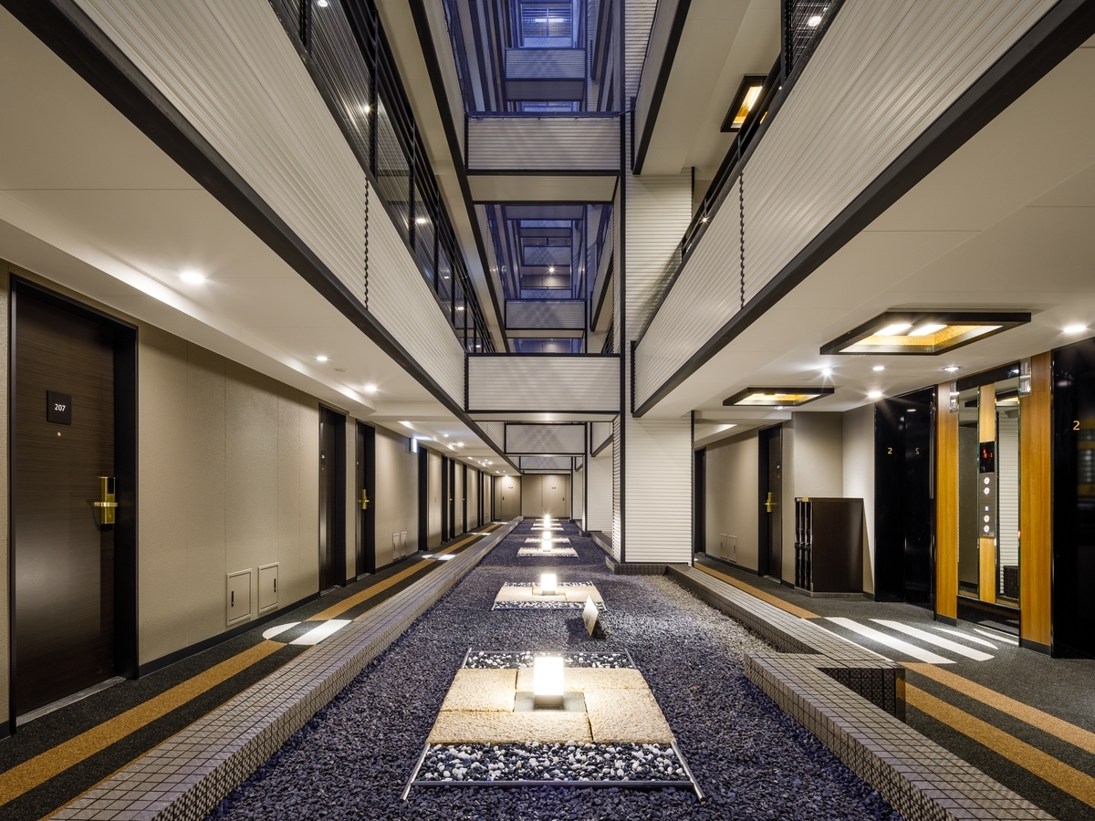 アパホテル＜博多祇園駅前＞ 【素泊まり】■JR「博多駅」徒歩6分！博多口から見えるホテル！ ■アパは映画もアニメも見放題