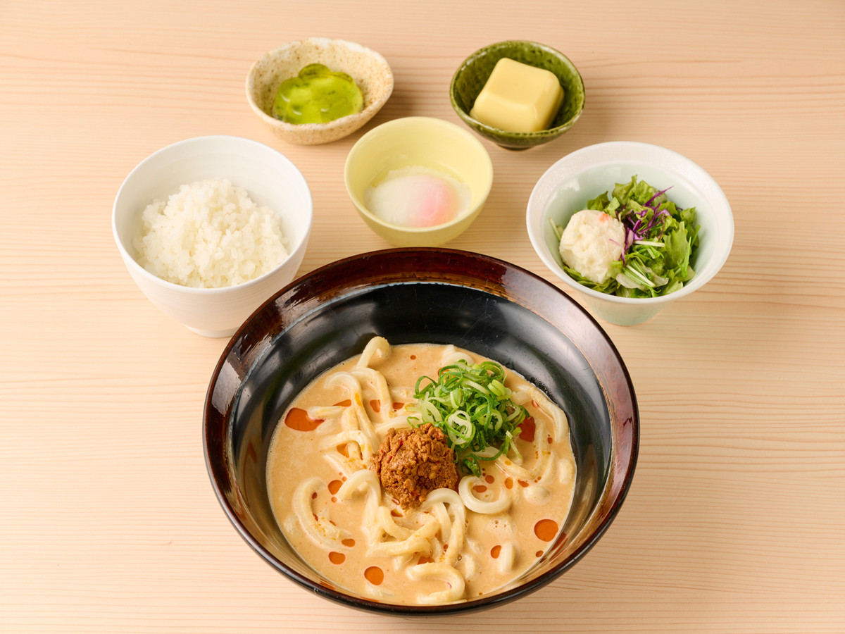 アパホテル<飯田橋駅南> 【提携朝食券付き】東京ドーム・日本武道館が徒歩圏内!6路線の飯田橋駅「駅前立地」