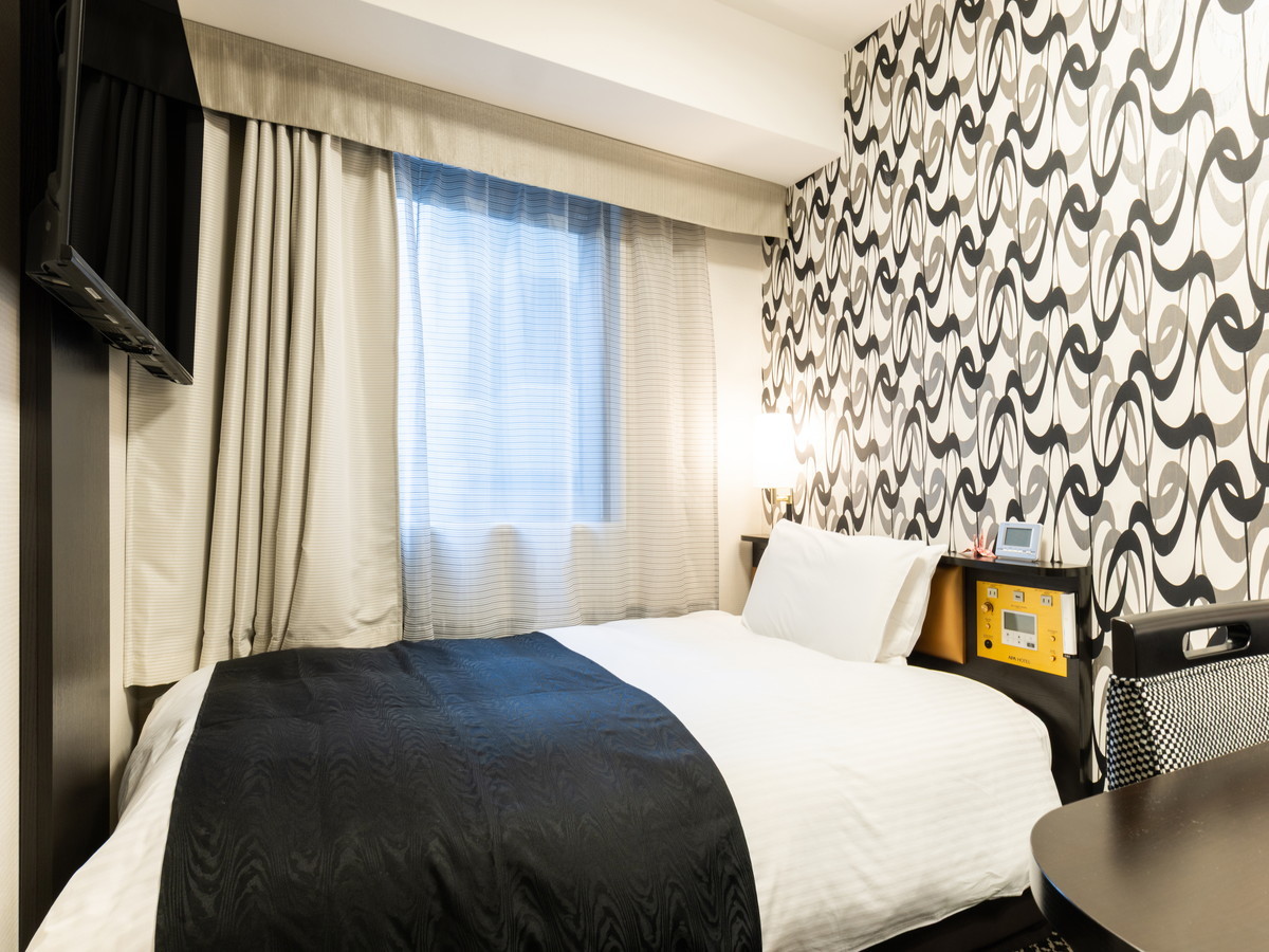 アパホテル＜金沢中央＞  ■ 喫煙可 ■　シングル