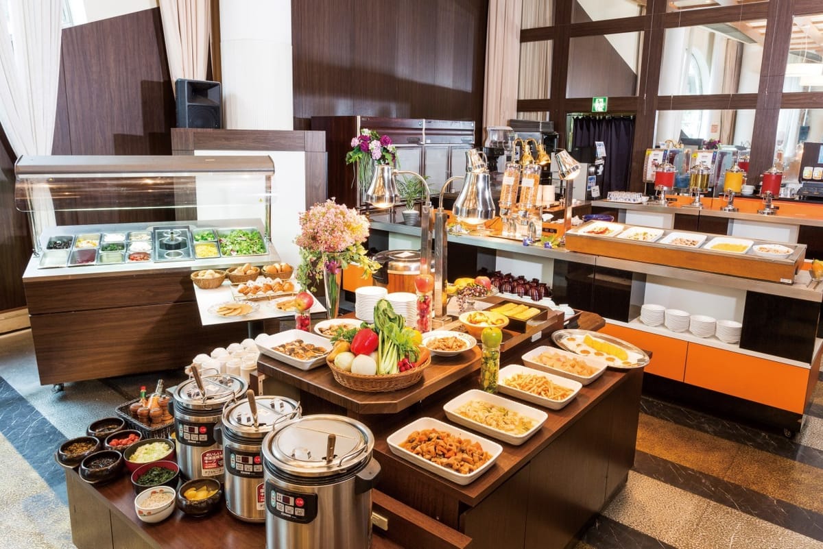 アパホテル＜金沢駅前＞ 【朝食付き】約60種類の和洋ビュッフェ■金沢駅西口より徒歩1分の好立地■大浴殿・サウナ完備！