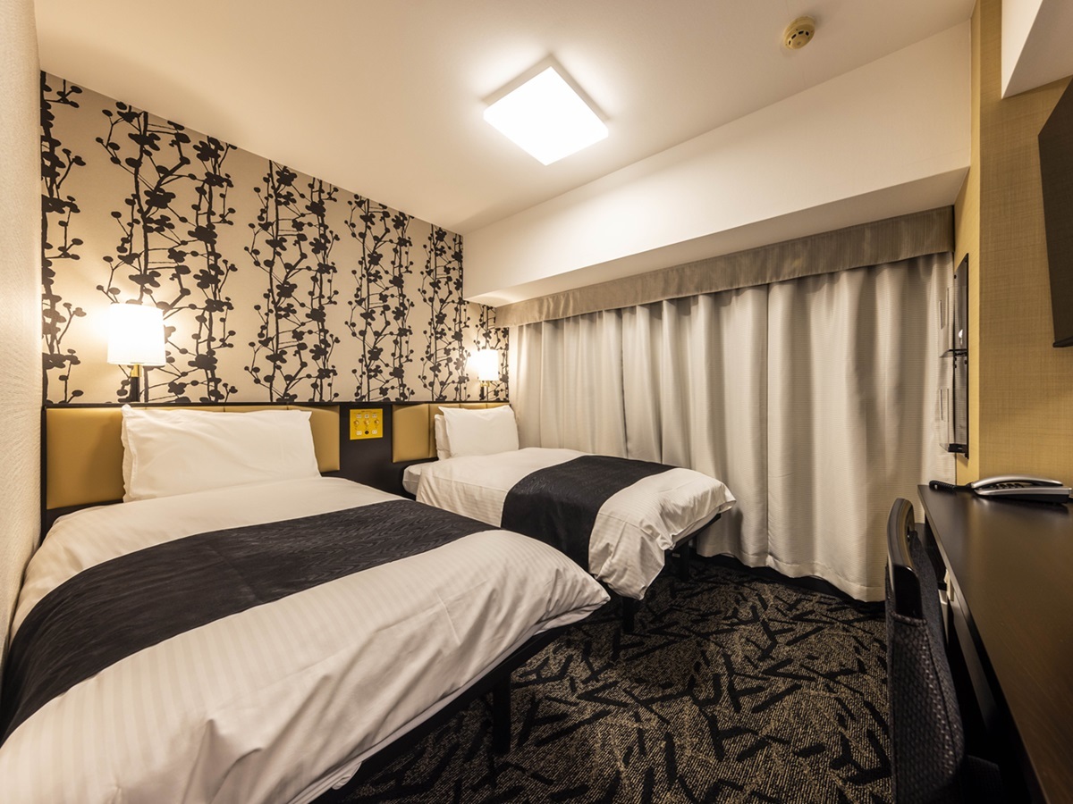 アパホテル＜金沢駅前＞ ツイン 禁煙室