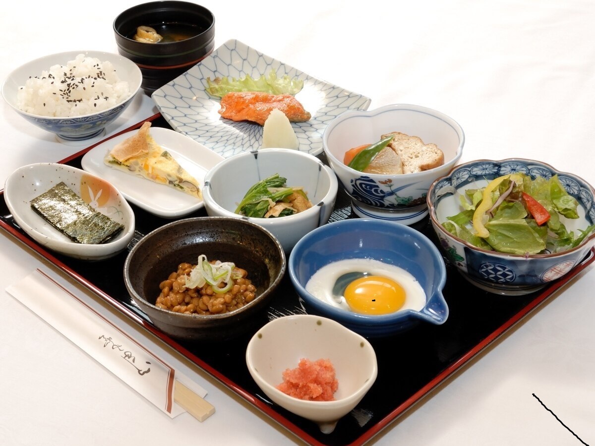 アパホテル<北上駅西> 【朝食付き】~あったか手作り朝食付~北上駅西口から徒歩11分~【アパは映画もアニメも見放題】
