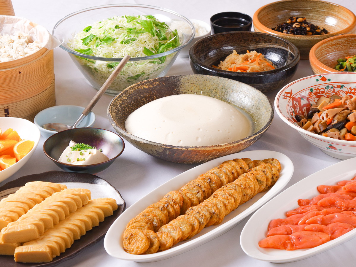 アパホテル<小倉駅前> 【朝食ビュッフェ付】■一日の始まりは美味しい朝食から ■「北九州空港」からリムジンバスで約35分