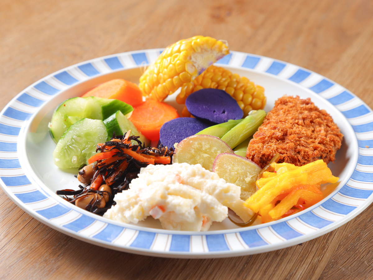 アパホテル<郡山駅前> 【朝食付き】アメニティ客室設置で快適滞在【アパは映画もアニメも見放題】