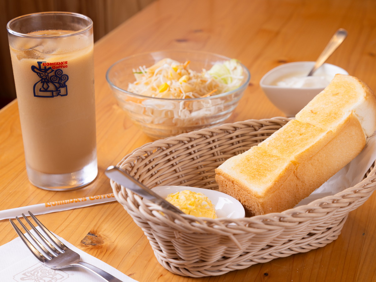 アパホテル<宮崎駅橘通> 【朝食付き】■コメダ珈琲店モーニングセット ■一日の始まりは美味しい朝食から