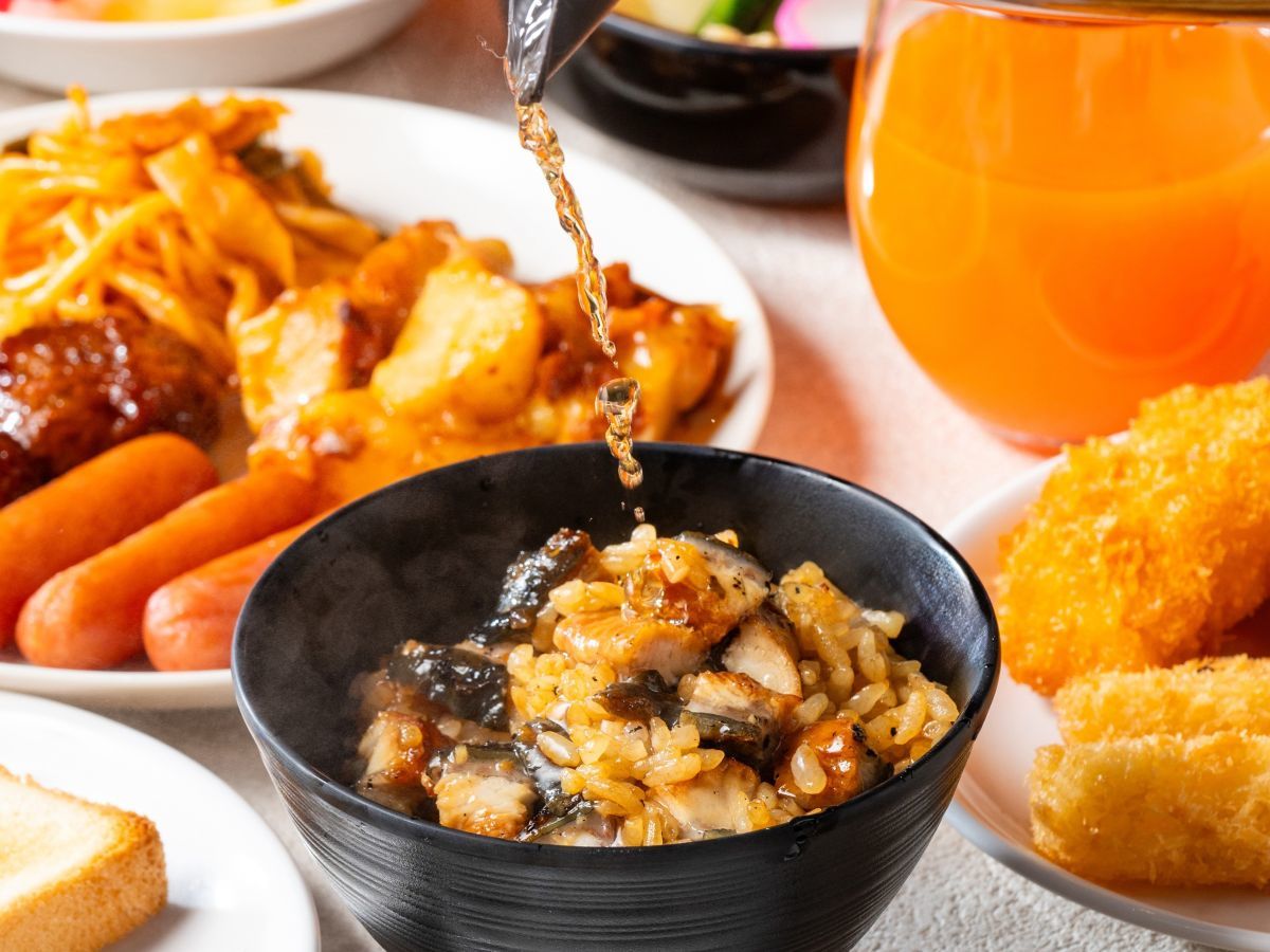 アパホテル＜名古屋駅前＞ 【朝食付き】名古屋名物（名古屋めし）を朝から堪能！和洋30種類以上のビュッフェ