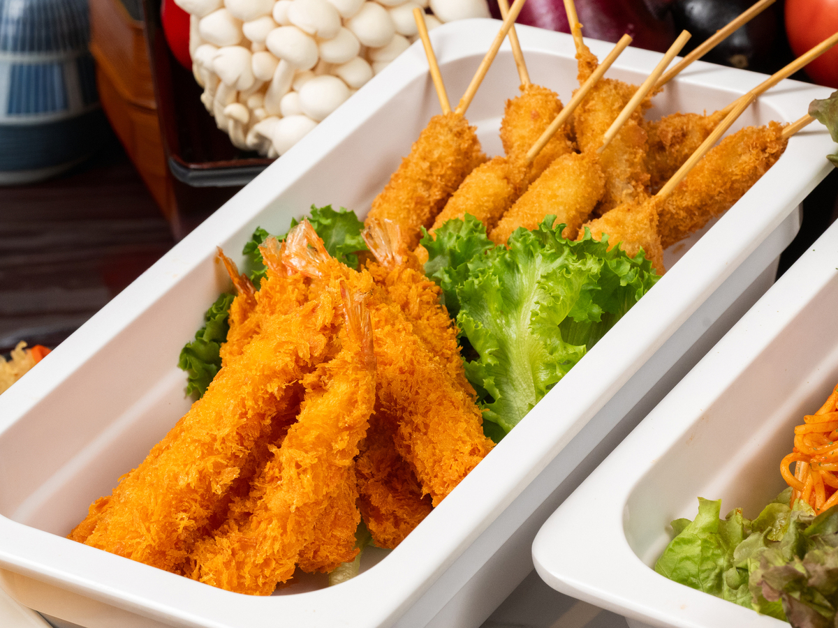 アパホテル〈名古屋栄駅前〉EXCELLENT 【朝食付き】地産地消食材を使った約40種類以上の贅沢ビュッフェ【滞在者専用アプリで快適ステイ】