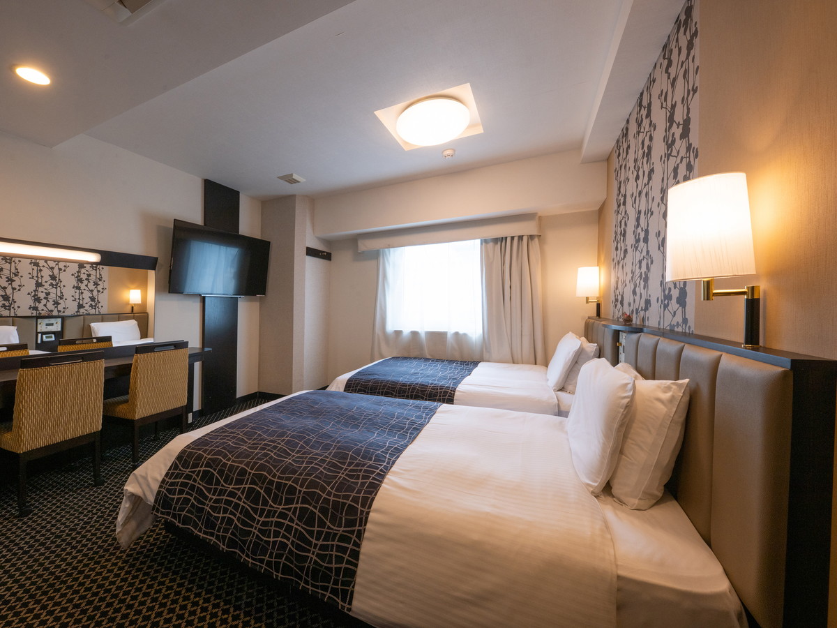 アパホテル＜名古屋栄北＞ ■喫煙可■ツインルーム