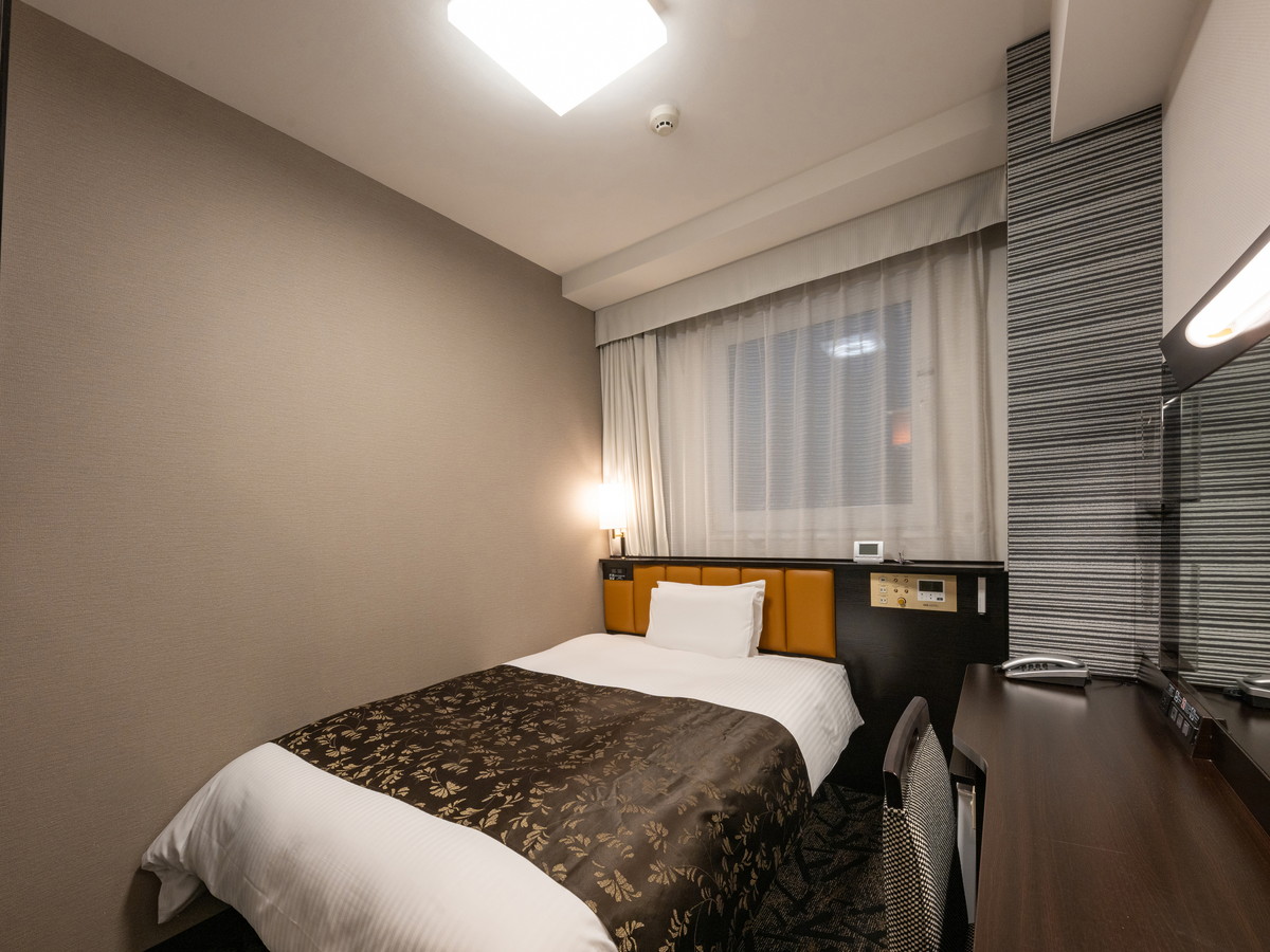 アパホテル〈名古屋駅前北〉 シングル【禁煙室】