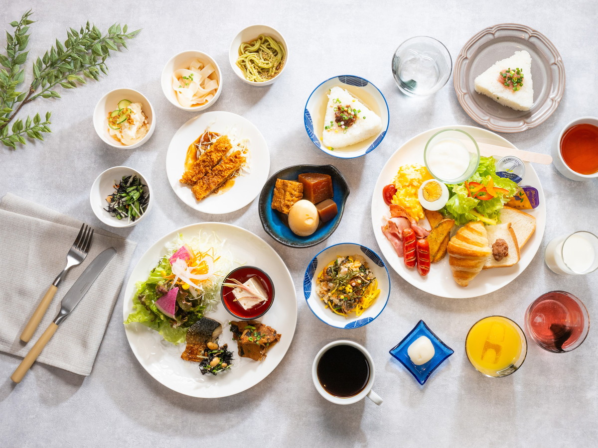 アパホテル〈名古屋駅前南〉 【朝食付き】名古屋の味覚と洋の彩りで迎える和洋ビュッフェ【名古屋旅行満喫】