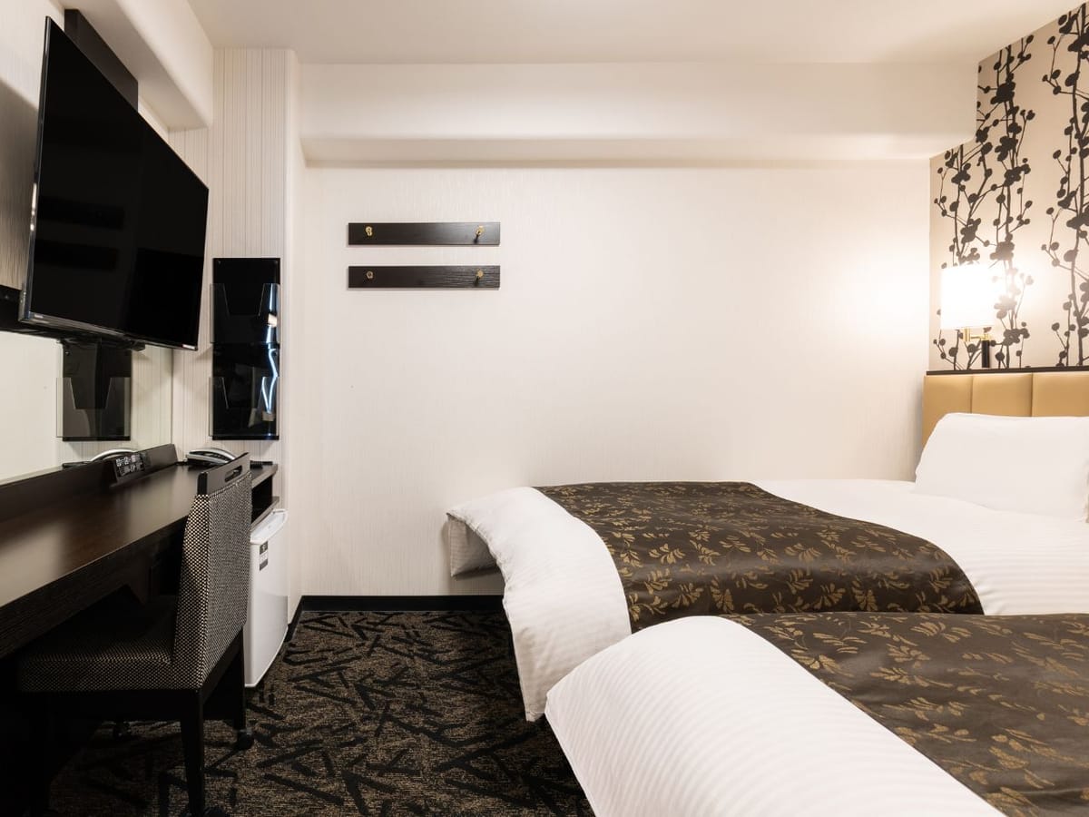 アパホテル＜なんば北 心斎橋駅前＞ □禁煙室□ツイン