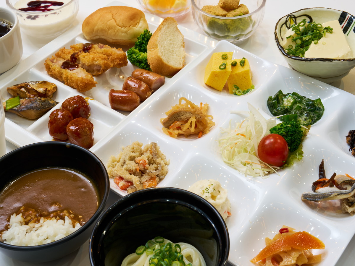 アパホテル〈岡山駅前〉 【朝食付き】■岡山名物・ままかりが人気!約30種類の和洋ビュッフェ!■