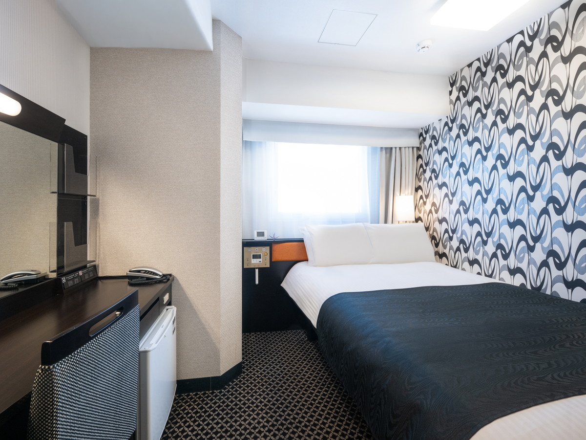 アパホテル〈山手大塚駅前タワー〉 スタンダードルーム 1ベッド 2名利用  全室禁煙