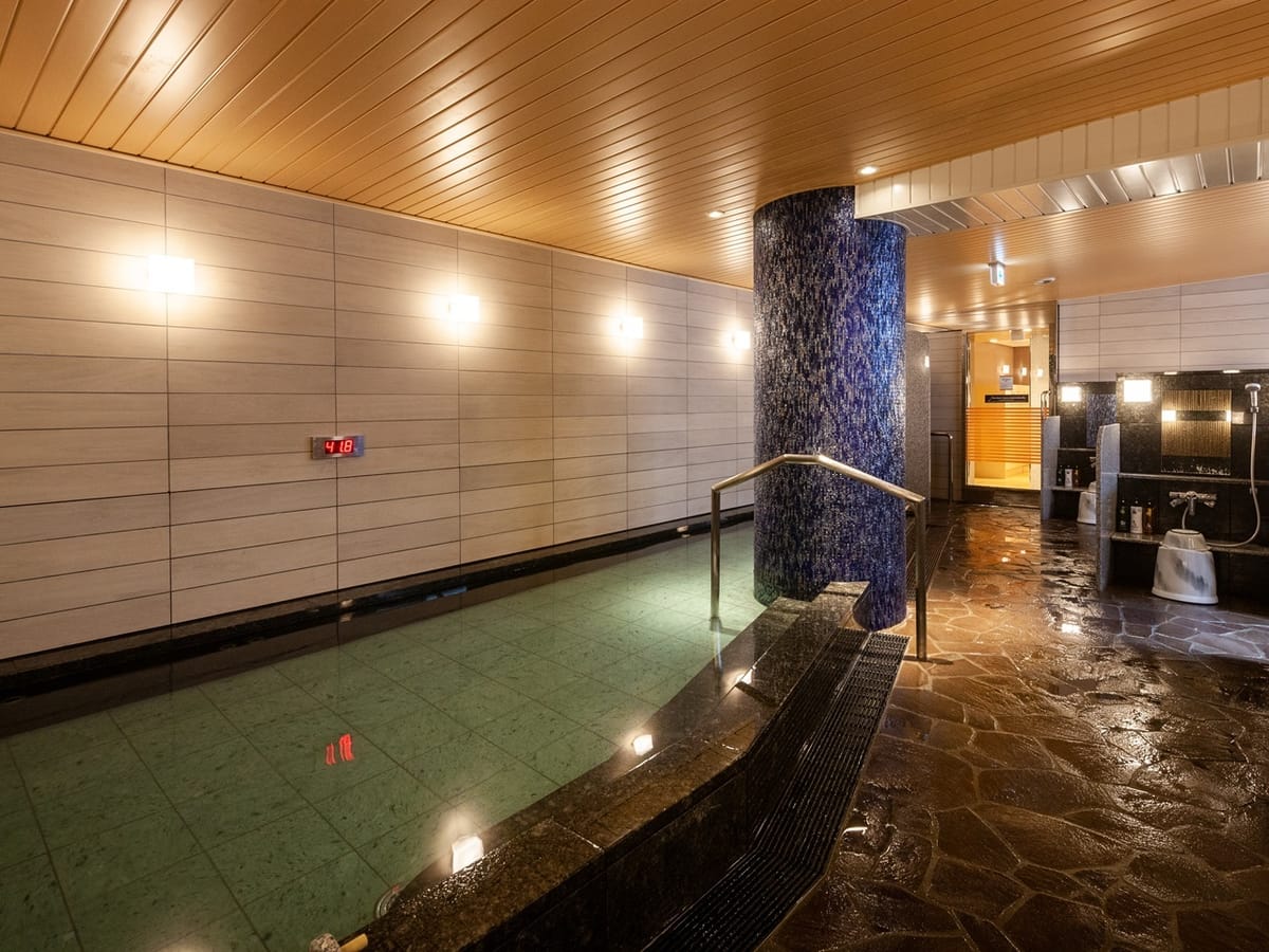 アパホテルプライド＜赤坂国会議事堂前＞ 【素泊まり】全室禁煙！最上階に宿泊者無料の大浴殿・展望テラス完備