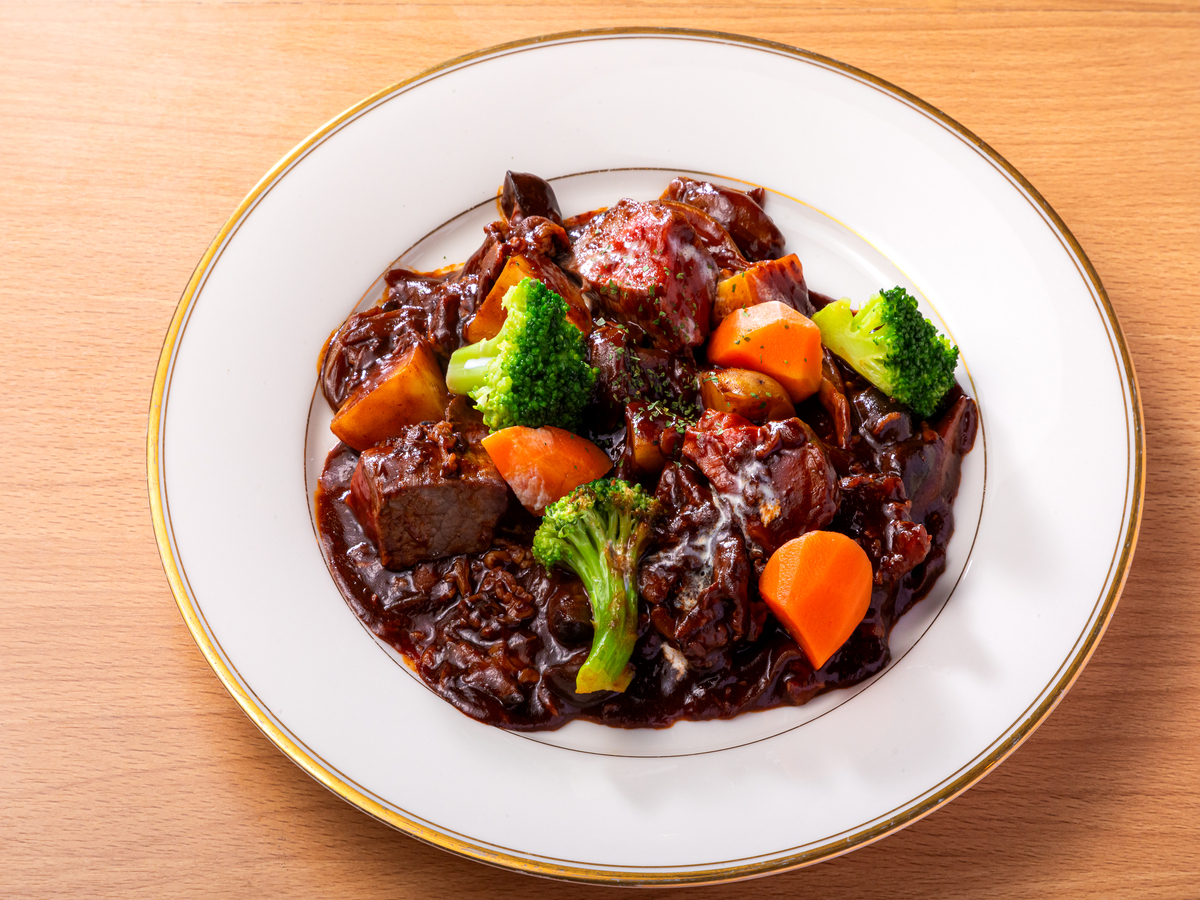 アパホテル＆リゾート〈御堂筋本町駅前タワー〉 【夕食付き】牛ロースステーキと和洋のディナービュッフェ