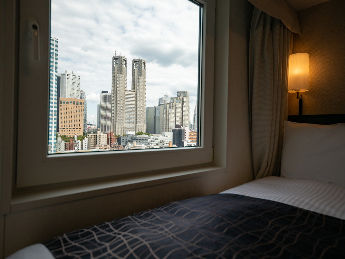 アパホテル＆リゾート＜西新宿五丁目駅前タワー＞ シティビュー　シングル　禁煙室　【高層階・17階以上】