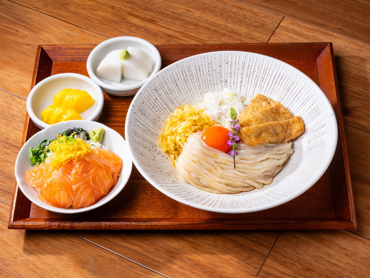 アパホテル＜六本木駅前＞ 【朝食付き】そば・うどん・肉吸いで心も体も満たされるひとときを。