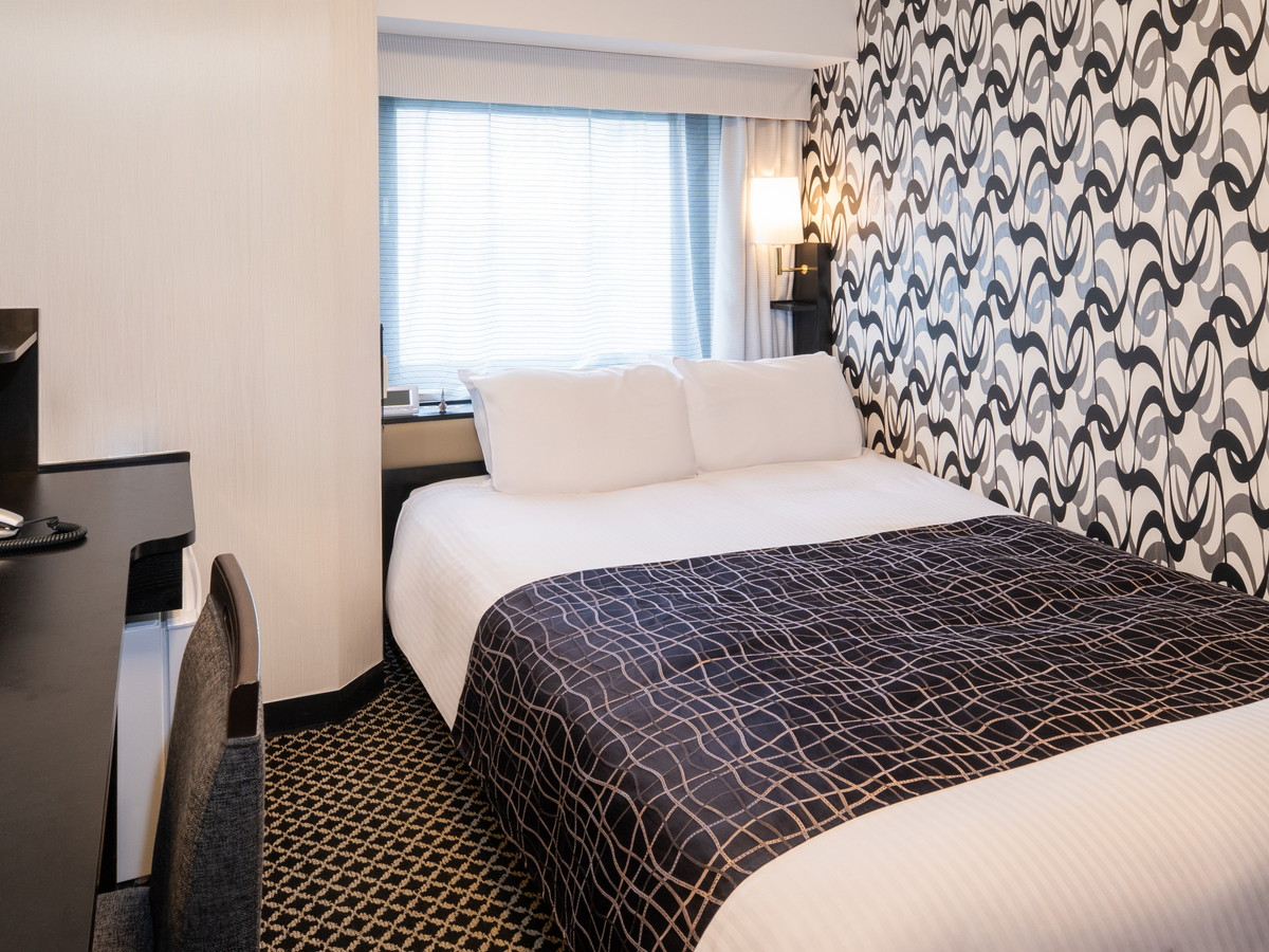 アパホテル＜六本木駅前＞ □禁煙室□ダブル