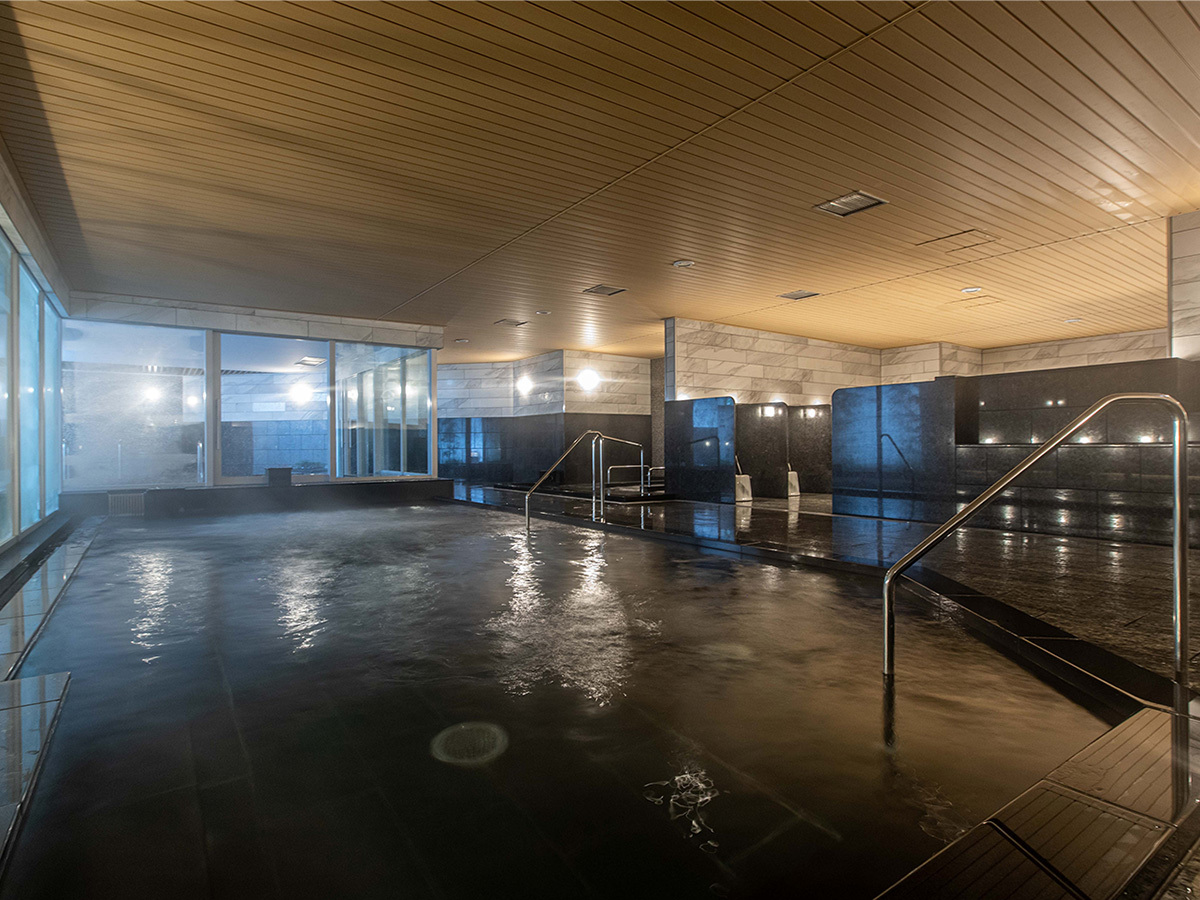 アパホテル＆リゾート＜両国駅前タワー＞ 【素泊まり】■大浴殿・露天風呂完備■両国国技館となりのタワー型ホテル！ 