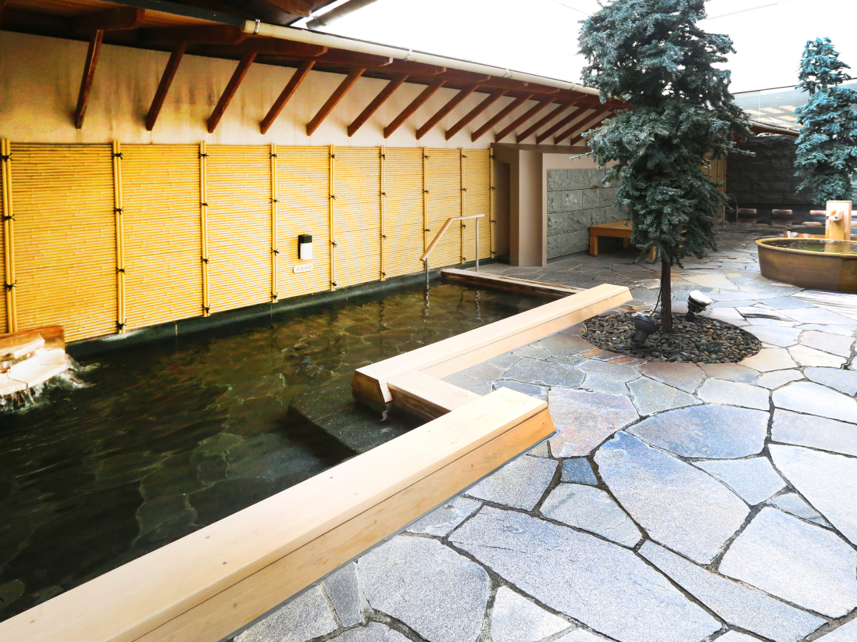 アパホテル&リゾート<札幌> 【素泊まり】サウナ・露天風呂付き大浴殿・屋内プール完備 【駐車場無料】