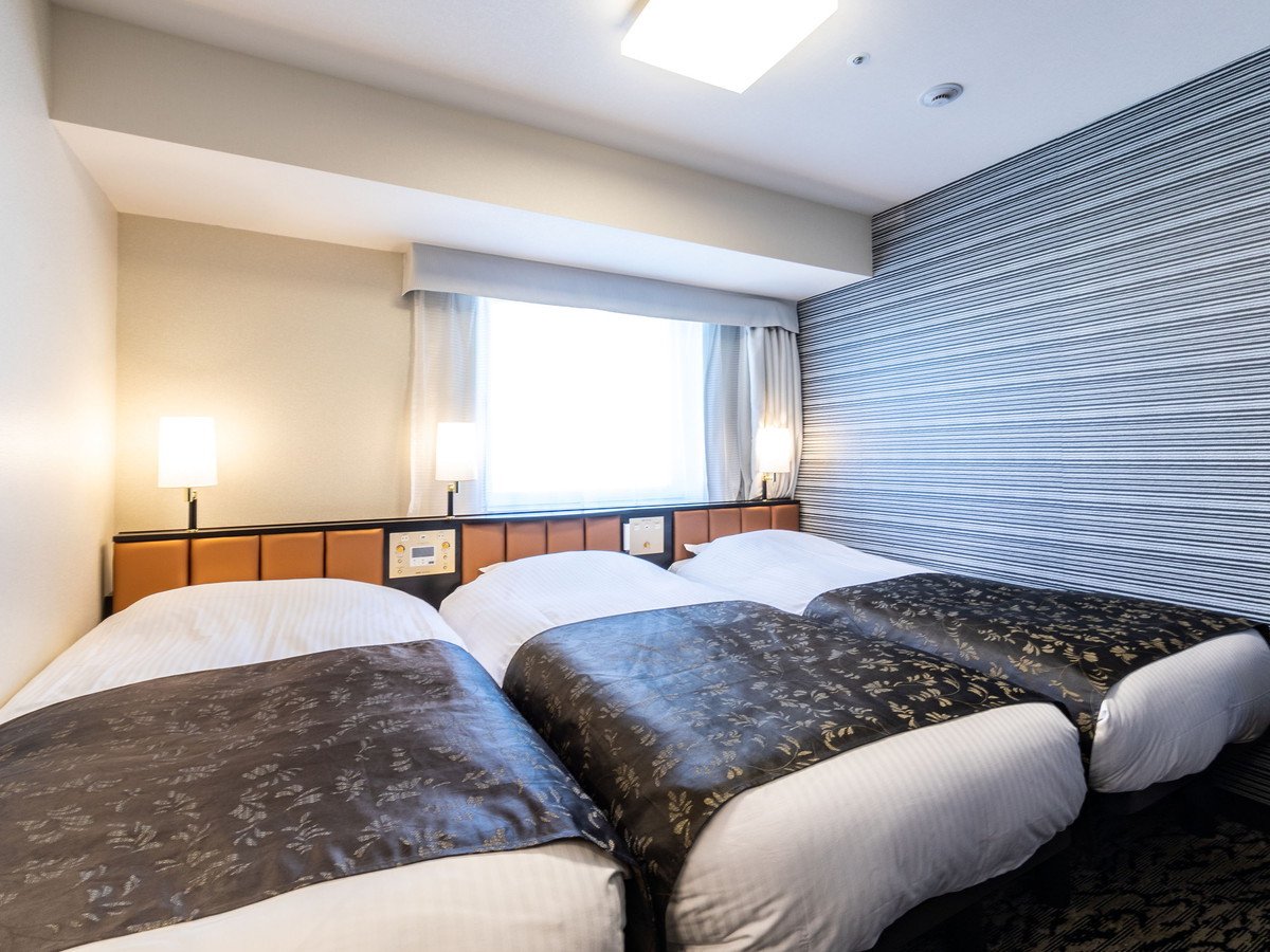 アパホテル&リゾート<横浜ベイタワー> 禁煙室トリプル【眺望なし】