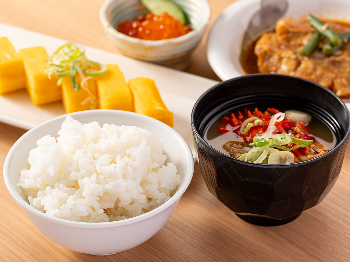 アパホテル<札幌大通駅前南> 【朝食ビュッフェ付き】一日の始まりは朝食から【アパは映画もアニメも見放題】