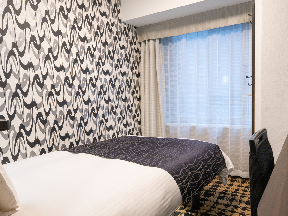 アパホテル<新橋 御成門> □禁煙室□シングル