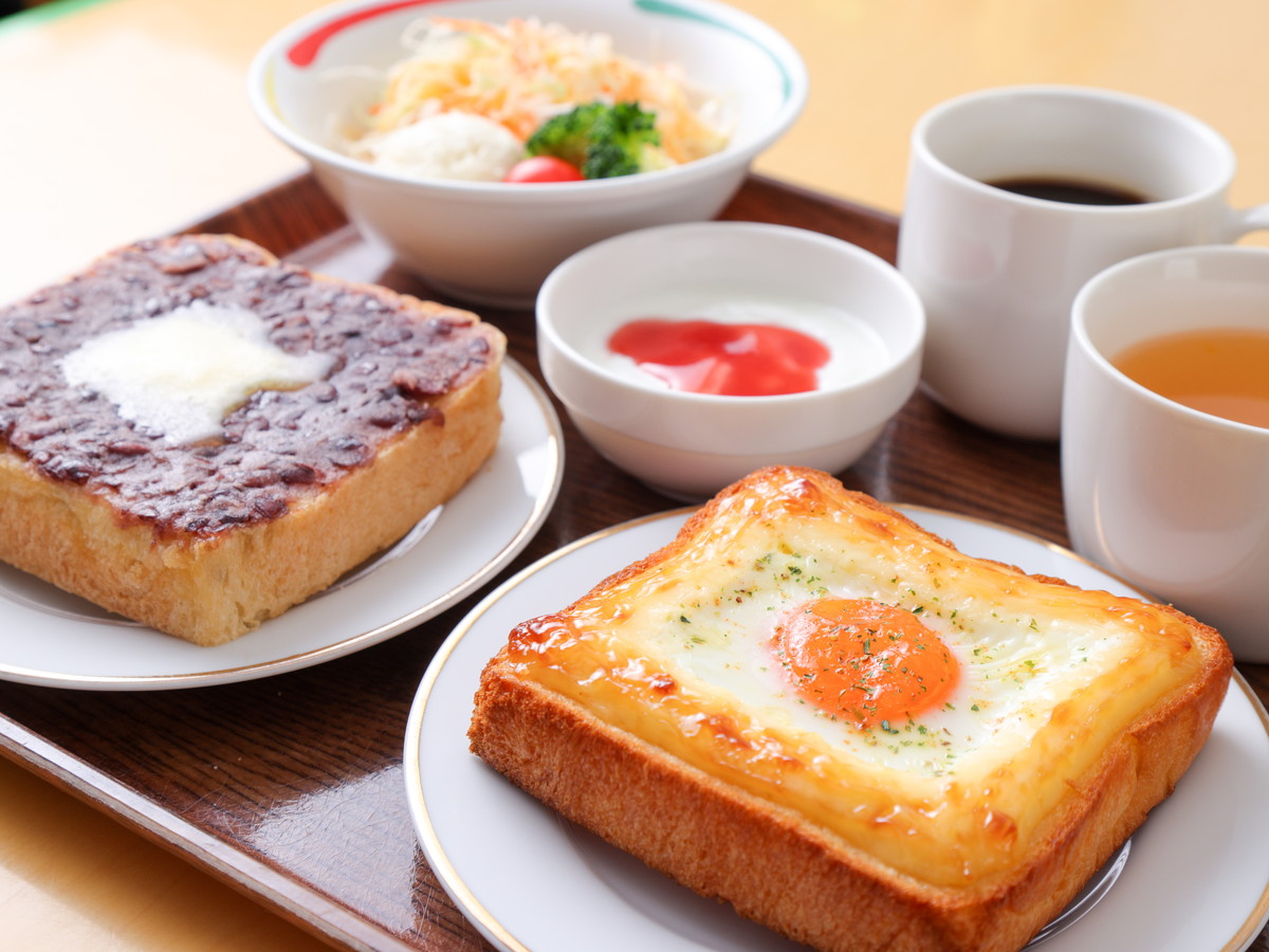 アパホテル＜仙台勾当台公園＞ 【朝食付き(パンセット)】パン屋さんの日替わり自家製厚切りパン2種類♪【アパは映画もアニメも見放題】