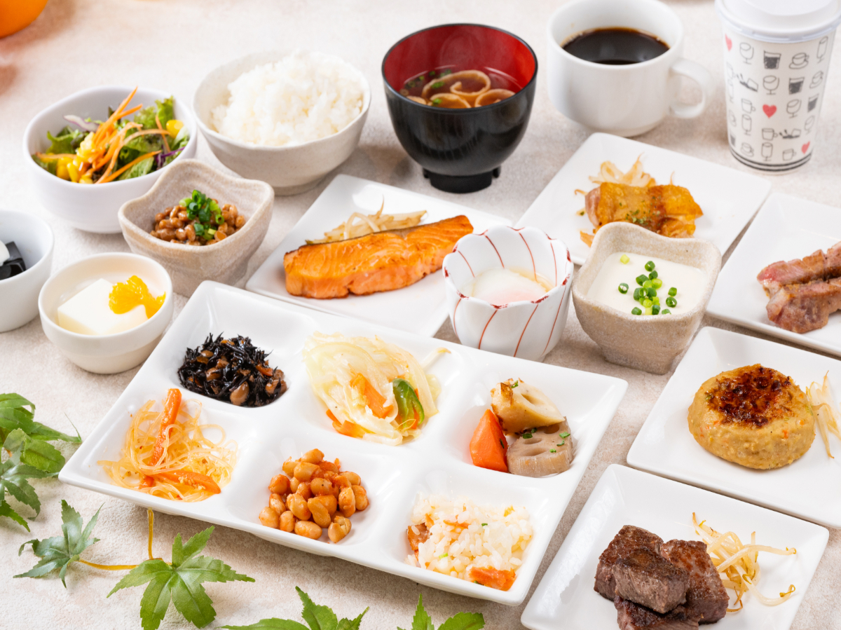 アパホテル＜東新宿 歌舞伎町タワー＞ 【朝食ビュッフェ付】 鉄板焼付き40種以上の和洋ビュッフェ　本館2階大浴殿無料