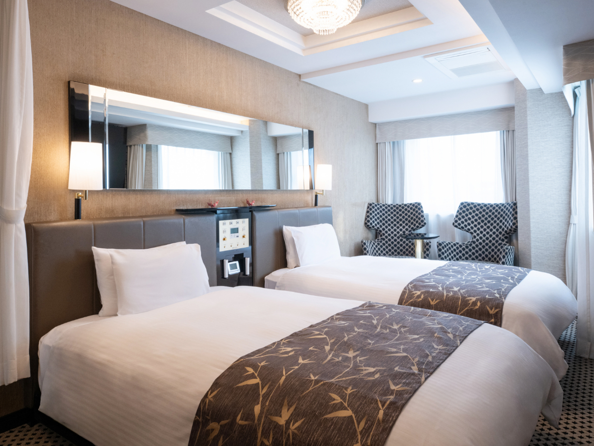 アパホテル<東新宿 歌舞伎町タワー> スーペリアツイン禁煙室【南館最上階 14階】