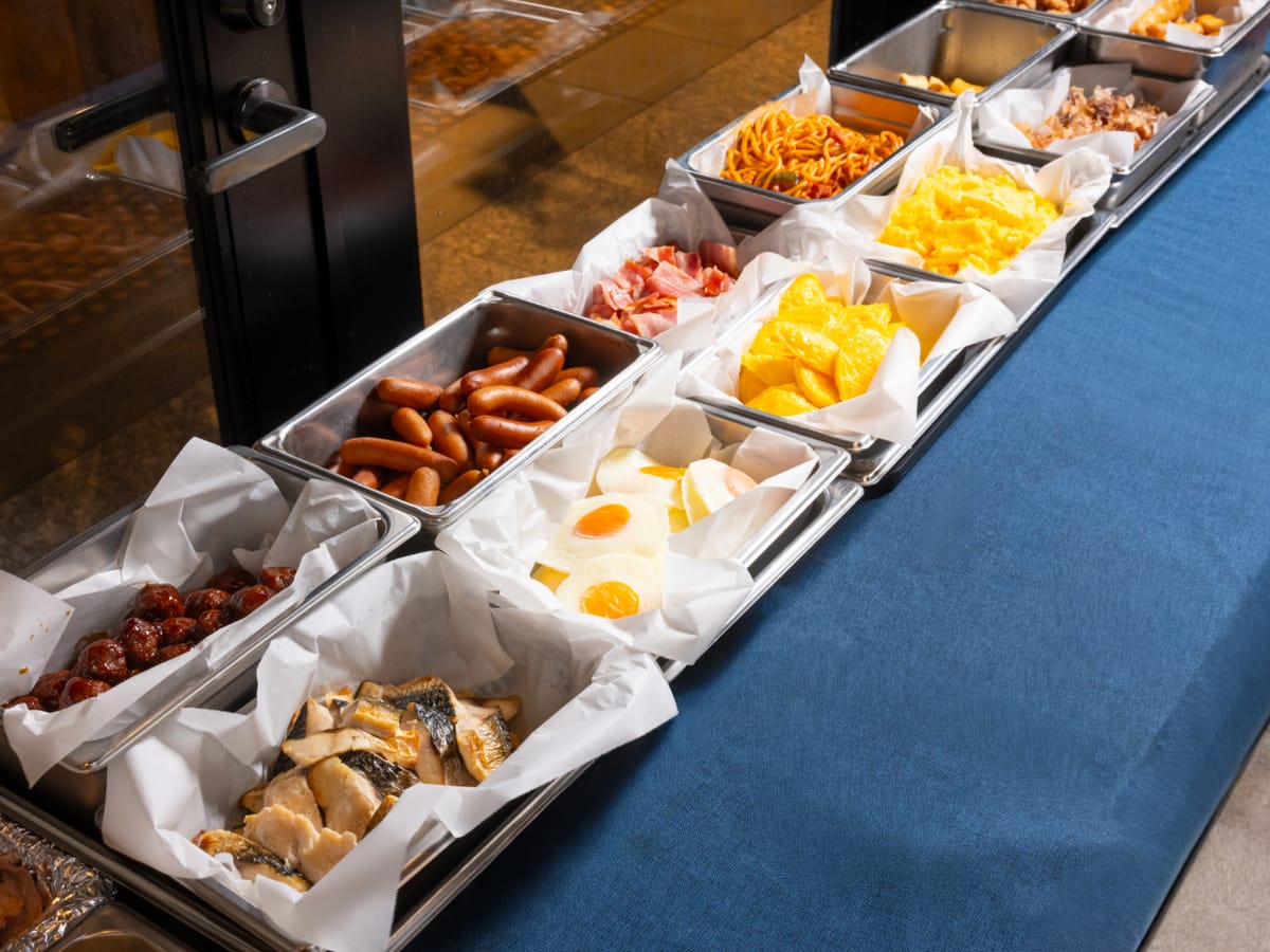 アパホテル＜上野駅前＞ 【朝食付き】朝7:00から営業！和洋食のビュッフェ●最上階大浴殿・露天風呂完備