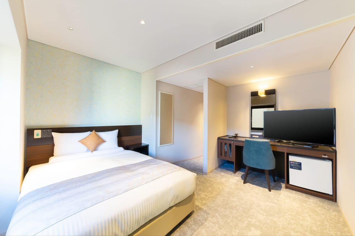 アートホテル新潟駅前 ユニバーサルダブル （禁煙）
