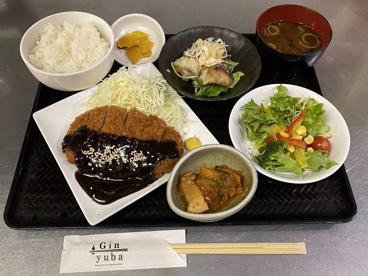 アパホテル〈名古屋丸の内駅前〉 【2食付き】オリジナル日替定食をご用意☆朝食・夕食付きプラン