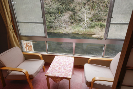 元禄旅籠 油屋 【お食事なし】当館地下にある湯原温泉の源泉貸切風呂が楽しめる宿泊プラン（素泊まり）ｄ